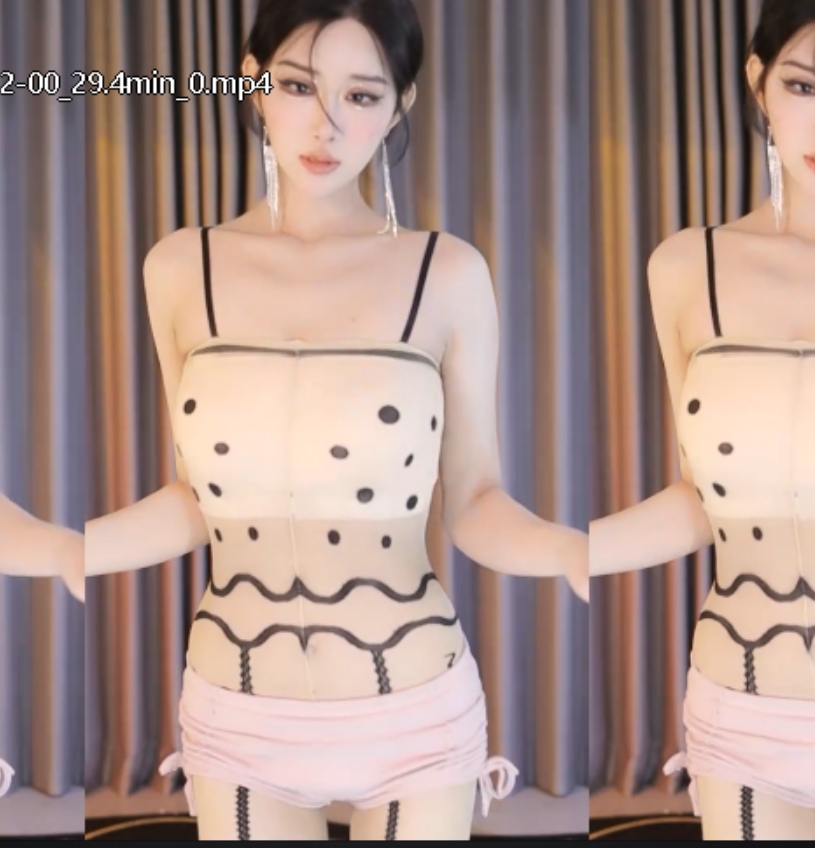 CC直播独家发布！小恩雅十一月热舞合集，视频大小10+4G，清晰流畅！