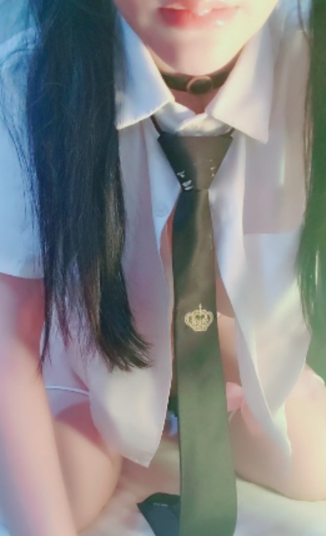 重磅粉嫩一线天18岁少萝上下篇视频资源，百度盘下载