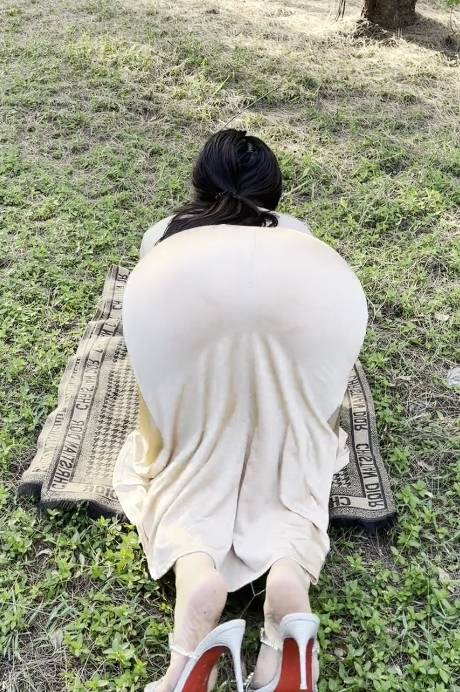 五姨太巨臀开脚视图高清合集，微密圈顶级VIP付费福利，总时长1小时2分钟，原档14.3G