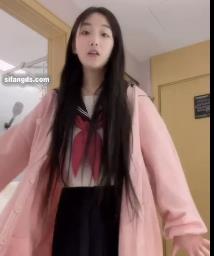 浅老湿舰长福利：302V4.3G图集短视频，UP主复刻狗头萝莉S舞鲍鲍吐泡泡，约粉道路身材颜值在线