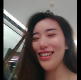 团建女王姐妹鲍自拍视频1.7G时长1:34，神秘黑丝眼罩，下载观看