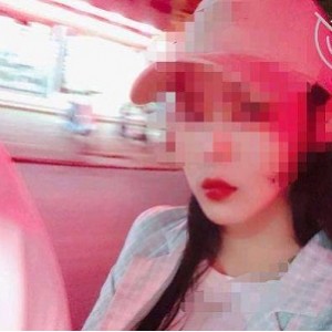 奇妙独家：奇妙独家的商品标题可以是“奇妙独家自述绿帽系列”。楼主：楼主的商品标题可以是“楼主的绿帽系列自述”。兄弟：兄弟的商品标题可以是“兄弟的绿帽系列自述”。