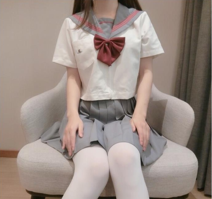 某推超人气东方清纯美少女星质反差浮力姬（Luomei）最新散播合集[36V-10.2G]