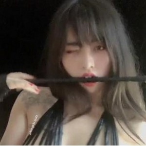 网红大学生模特恐龙小宝贝