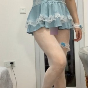 某推精选宅男精选：你的生物老师（闵儿）最新散播稀缺合集3V-2.35G