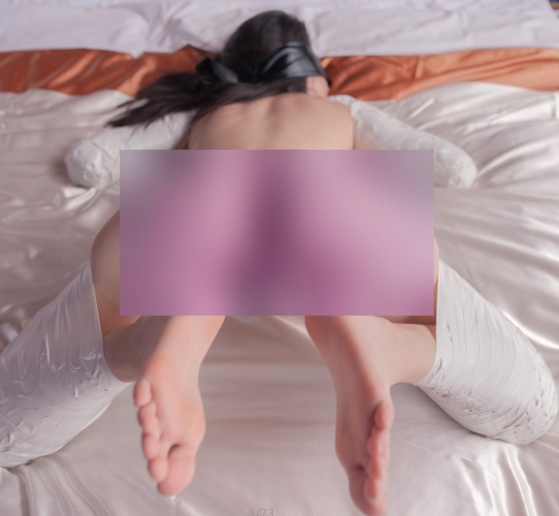 JVID公司：《超级犬系影视工匠》剧情片，女星娜娜领衔！小公司社会青年大礼，寡不敌众！