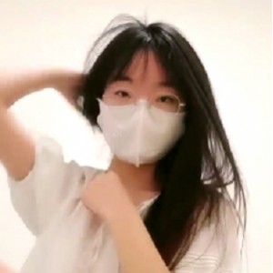 深夜窗台：少女漂亮馒头1V667MB资源百度盘