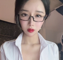 网易CC小恩雅12V7.56G百元定制合集百度盘