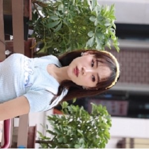 美女短裙+丝袜长腿视频，10V4.26G百度云