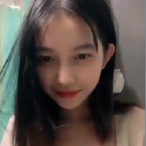 精选可爱嫩妹，脸蛋身材都完美，笑容甜美拿分！