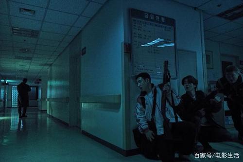 夺命追捕：2022年美国动作shuang+pian，4Kwai+gua中文字幕，摄影出色，对白精彩