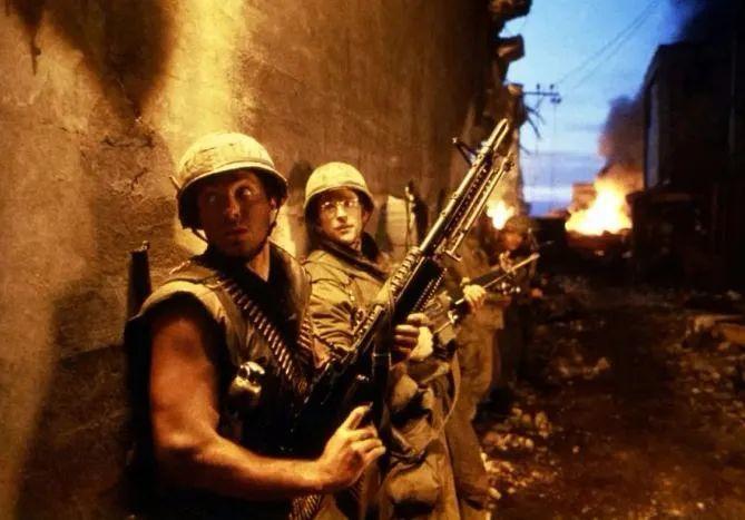 下载豆瓣7.9推荐:《兵临城下之决战要塞》4K电影资源,二战真实史诗,阿里云盘免费下载!