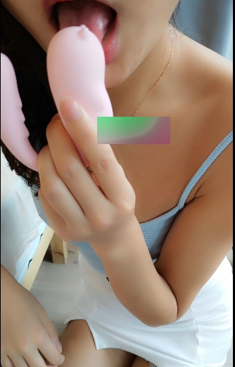 草莓味的软糖最新作品一部_