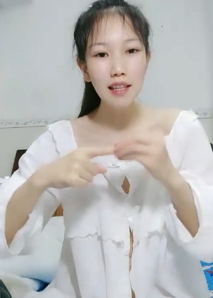 小奶猫女主播丸子丫作品两部