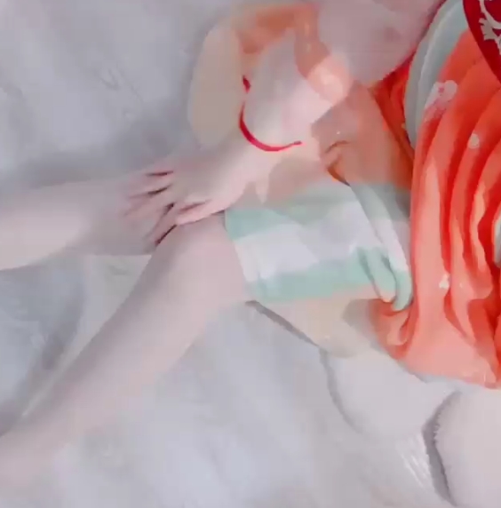 微博里有_最新自拍作品一部