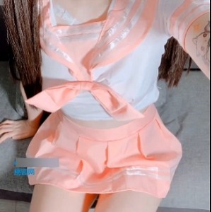 里有_粉色JK作品一部