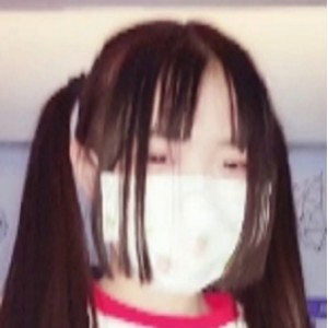 皮皮娘粉丝来说，是一次难得的福利享受。该合集包含了皮皮娘的最全视频，共20.8G大小，存储在百度盘上。视频内容丰富多样，包括多V多人游的精彩表演，让粉丝们可以尽