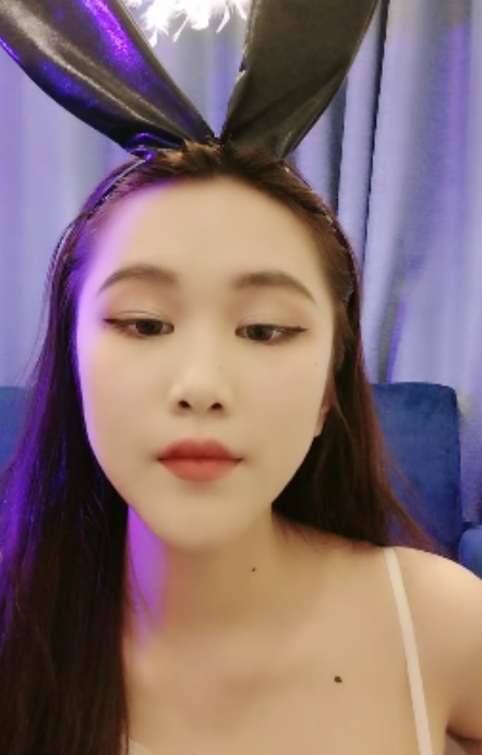 韩幼猫：新人女神，11v26.9g视频，收藏百度ED2K