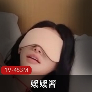 媛媛酱联名糖心自拍27分钟视频，身材完美大长腿车灯小嘴嘴，食欲大增！