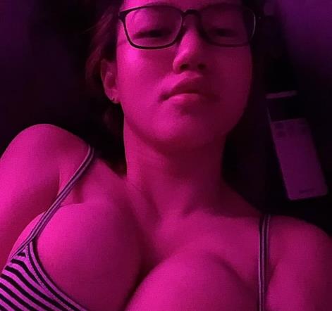 火爆优质妹子娜美视频合集59个精彩视频总大小790M让你沉醉的魅力之选