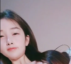 高颜值美少女依依：新增20部视频，总大小48.6G，百度ED2K热门收藏