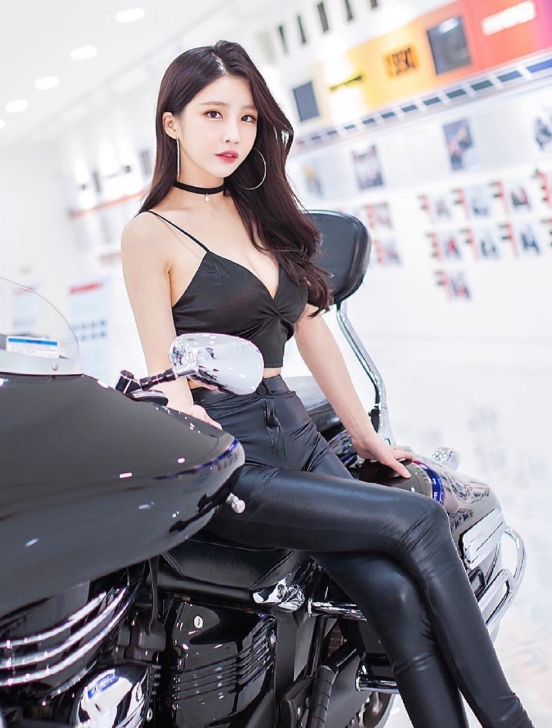 sunwall95女团成员：145v21.6g视频量惊人，去滞梵20g，集装箱工人和洗手间2v