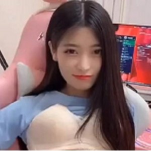 18W粉丝狂热！夜微凉、月月大小姐资源大放送！