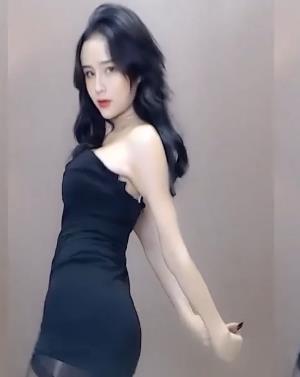 虎牙朴惠恩经典热舞自拍直播，10个视频1.4G，颜值滤镜卸妆舞蹈，时长3-21分钟