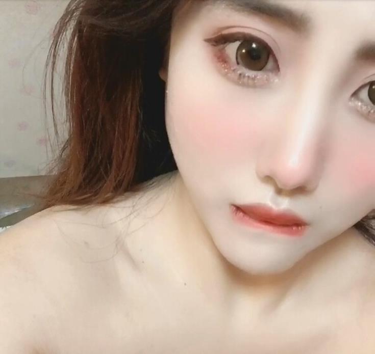 金鑫蔓笙：抖音女神翻版温碧霞，土豪礼物私人定制1.98G高清视频