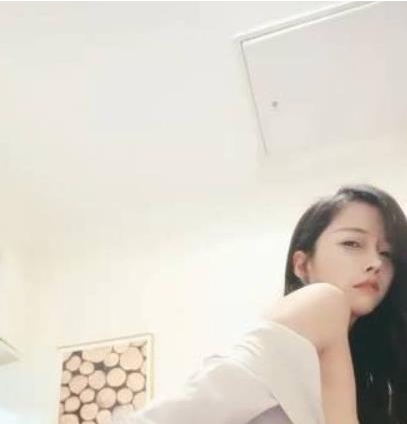 虎牙主播狐媚浮力姬1v1定制合集