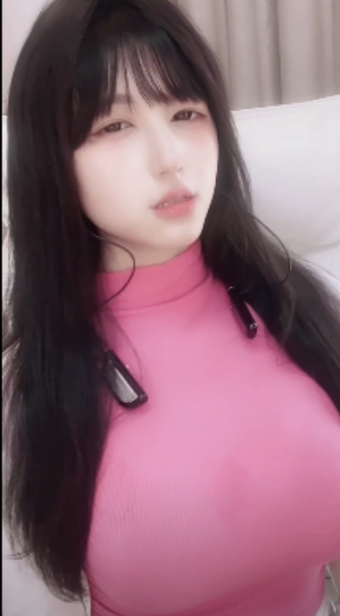 抖音兔柒柒露两点大摆锤半荤1v928M百度云资源-时尚潮流商品集合