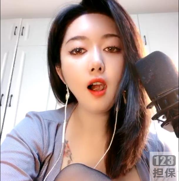 限时抢购顶级烧神H播佼佼者-萌奶大美，带你体验全新玩具世界！