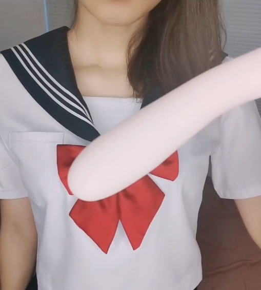 火爆虎牙超全面服装系美女浮力姬《Ameskiss》完整稀缺视频合集