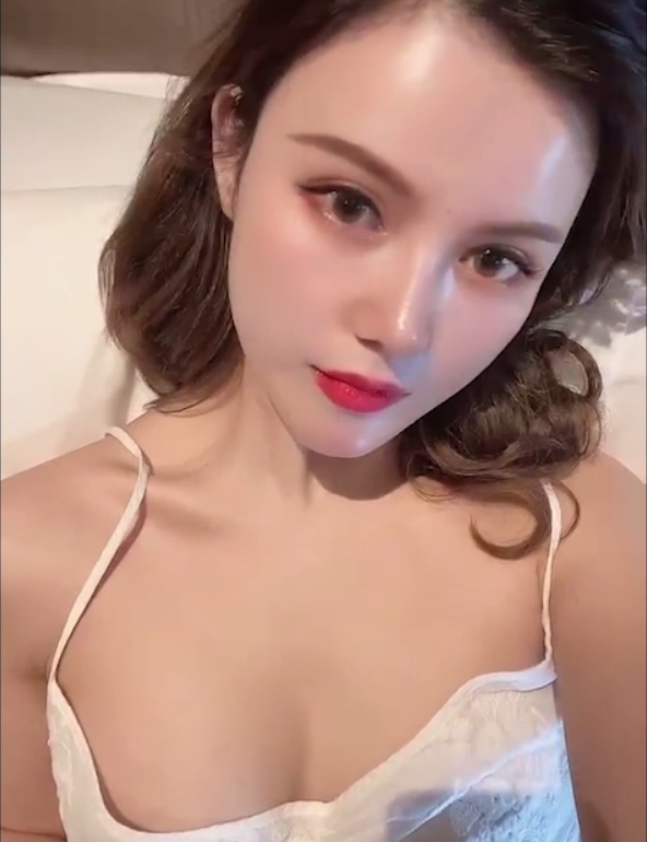 杭州美女因男友泄露私密照片事件