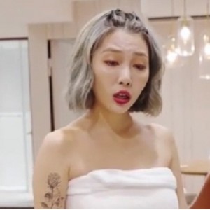 二选一超级女人：吃瓜双人游戏姐妹