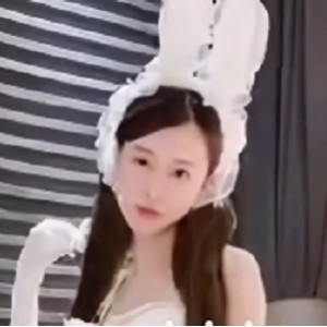 SWAG女神Cartiernn萬元修複高清合集：1V1.32GB百度盘