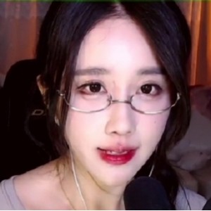 轩子巨二兔男性延迟训练2V316M定制快乐杯（百度盘）