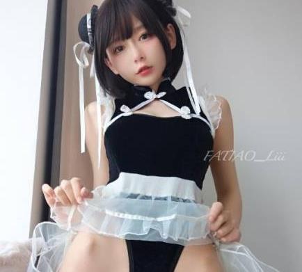 发条少女COS界老社保姬8月新作：高颜值身材好，9V660M精彩纷呈！