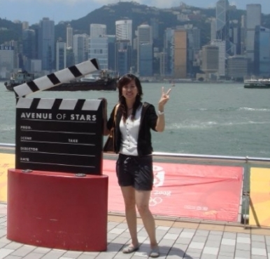 《安妮：已婚良家妻子的热情开放》