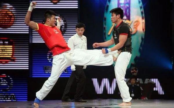 《50部国产经典老电影超清修复版，阿里云盘免费下载》