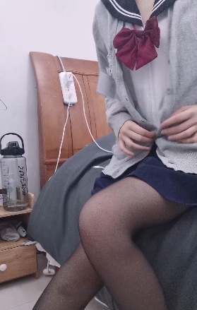 妹子风极品：韵韵学妹的高跟鞋+大流道具