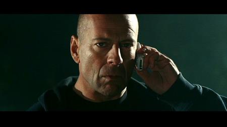 2022【警探奈特:侠盗】布鲁斯·威利斯一路追缉劫匪到纽约