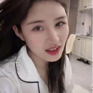 美女闪现展示小合集：13个视频共167M，百度云资源，新人整理打包