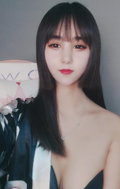 柒喜热舞合集12v23.1g：半糖直播热门主播精彩舞姿百度云分享