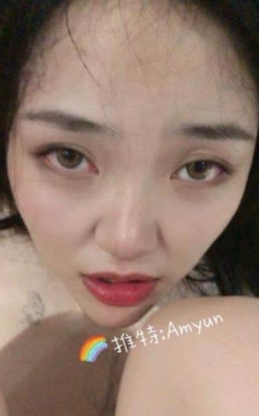 AmYun情侣精品视频合集：甜蜜生活散播网络