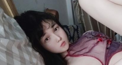 东南亚优质大眼豪放越南美女P站网红Erica_hand最新合集：19个视频1.2GB