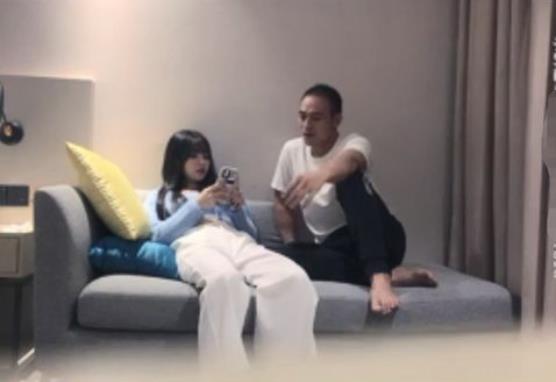 抖音网红兰兰鹿鹿最新交友门事件完整合集