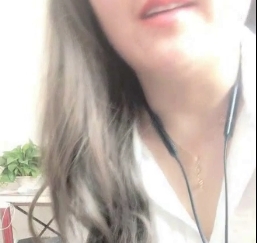 某电信公司白领客服上班大球球开直播3.8GB