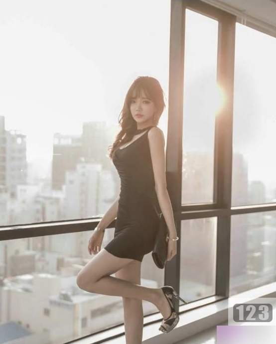 夏花花美少女学生自拍作品合集