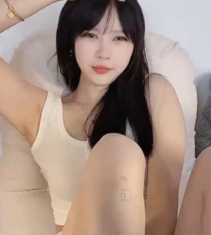 misslee01自行打包视频资源:全网独发,15个版本,5.66G